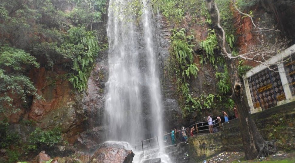 Kailasakona Falls, Chittoor, Andhra Pradesh - Vushii.com